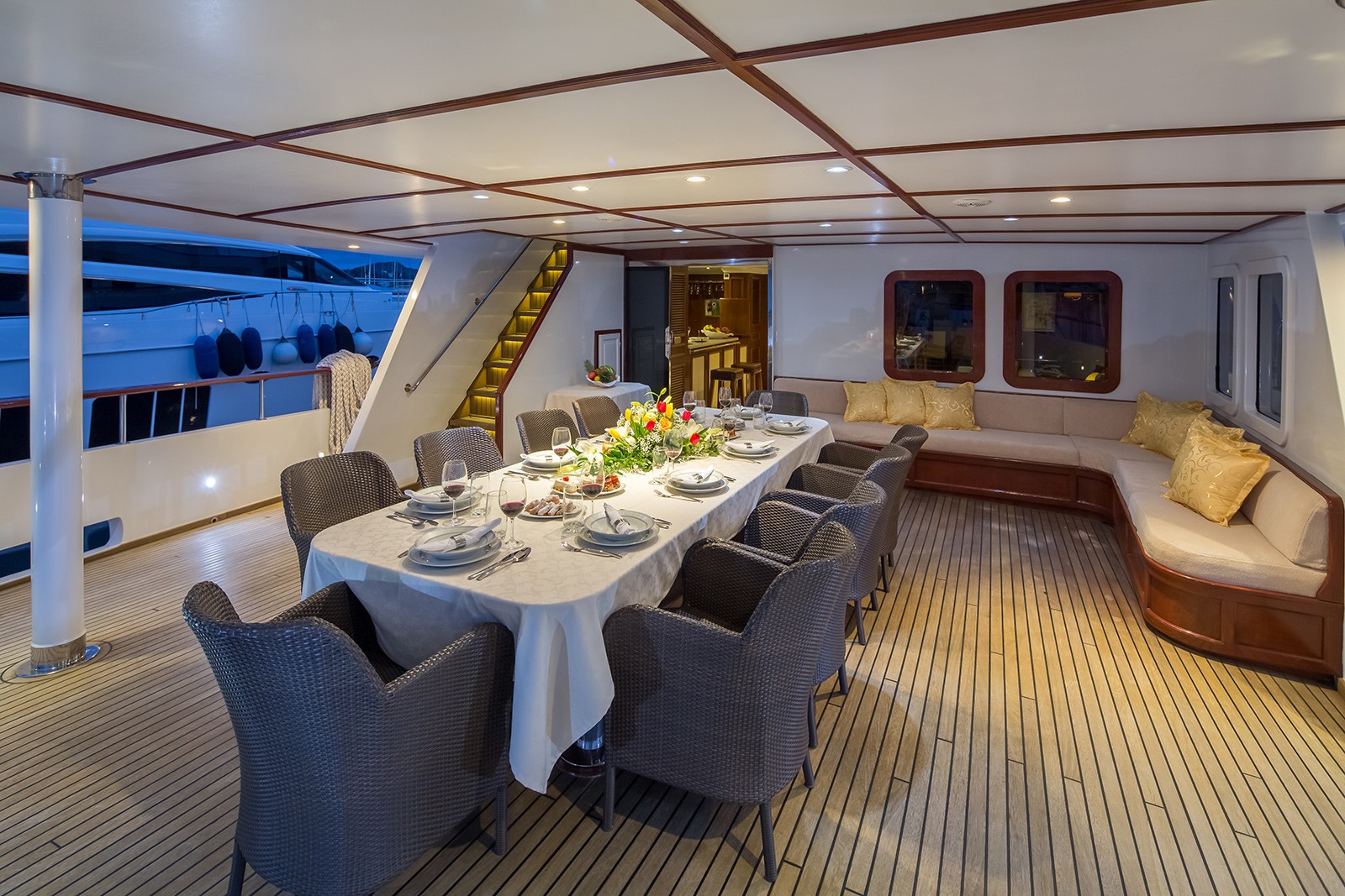 DONNA DEL MARE - The 39m Yacht DONNA DEL MARE – Luxury Yacht Browser ...